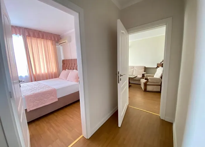Appartement Wild Cherry 2 Bedroom Economy-1 *